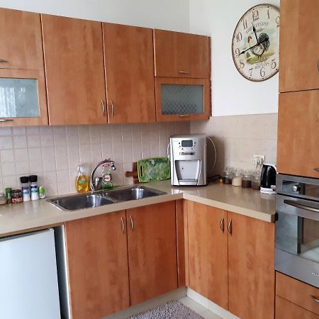 Two Bedroom Apartment 3 Minutes From The Beach Tel Aviv Ngoại thất bức ảnh