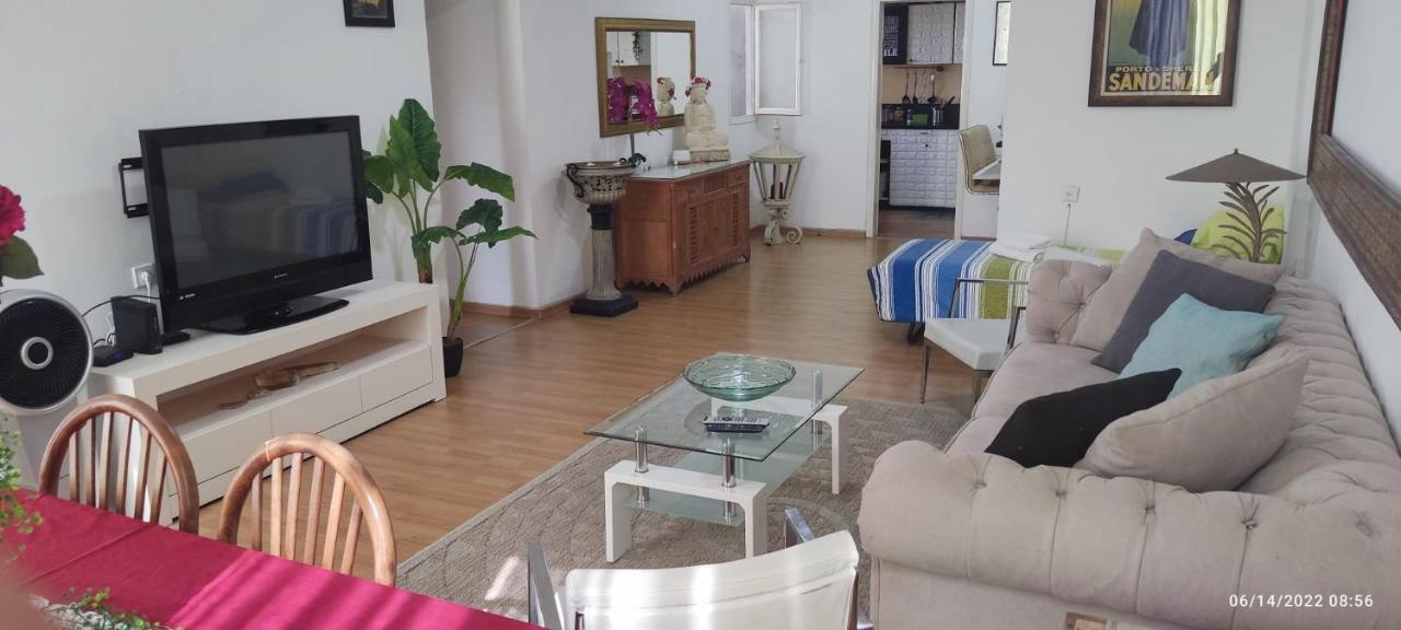 Two Bedroom Apartment 3 Minutes From The Beach Tel Aviv Ngoại thất bức ảnh